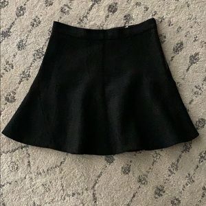 Zara black flip/flounce skirt never worn